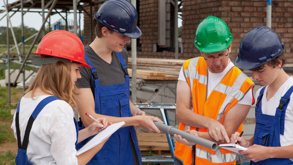 Empowering Work-Based Learning: Heutagogy and Technology Integration